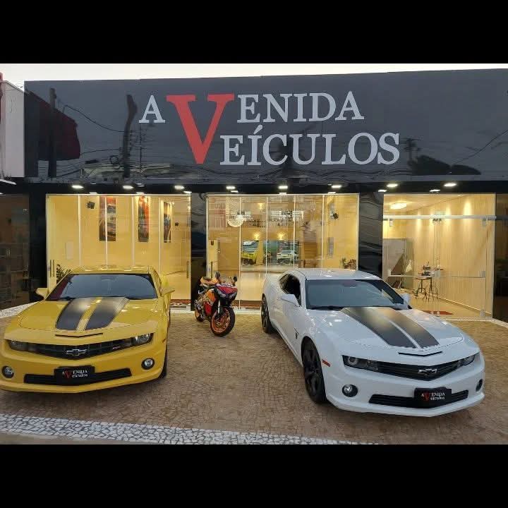 Fachada Avenida Veículos
